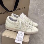 Super-Star with white matte cowhide star and white matte cowhide leather heel