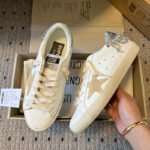 Super-Star with yellow suede leather star and silvery matte cowhide leather heel