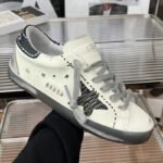 Super-Star with black matte cowhide star and black matte cowhide leather heel