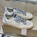 Ball-Star with white matte cowhide star and silvery matte cowhide leather heel