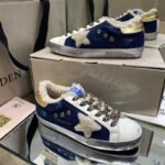 Super-Star with yellow wool star and golden matte cowhide leather heel