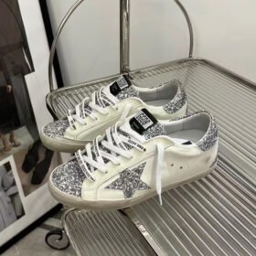 Super-Star with silvery glitter star and silvery glitter heel