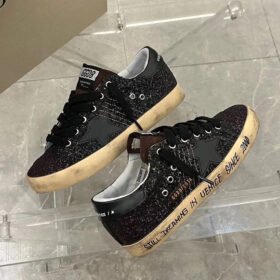 Super-Star with black matte cowhide star and black matte cowhide leather heel