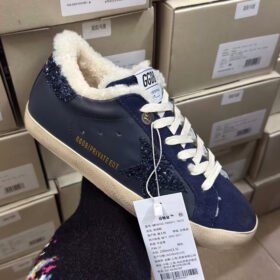 Super-Star with blue glitter star and blue glitter heel