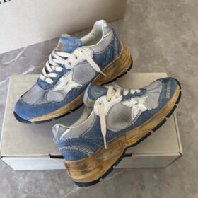 Dad-Star with silvery matte cowhide star and silvery matte cowhide leather heel