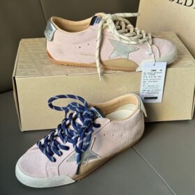 True star with silvery matte cowhide star and silvery matte cowhide leather heel