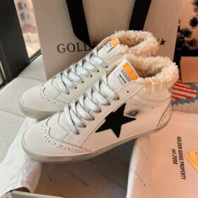 Mid Star with black matte cowhide star and silvery matte cowhide leather heel