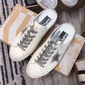 Super-Star Sabot with grey suede leather star