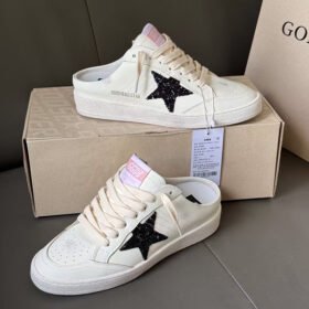 Ball-Star Sabot with black glitter star