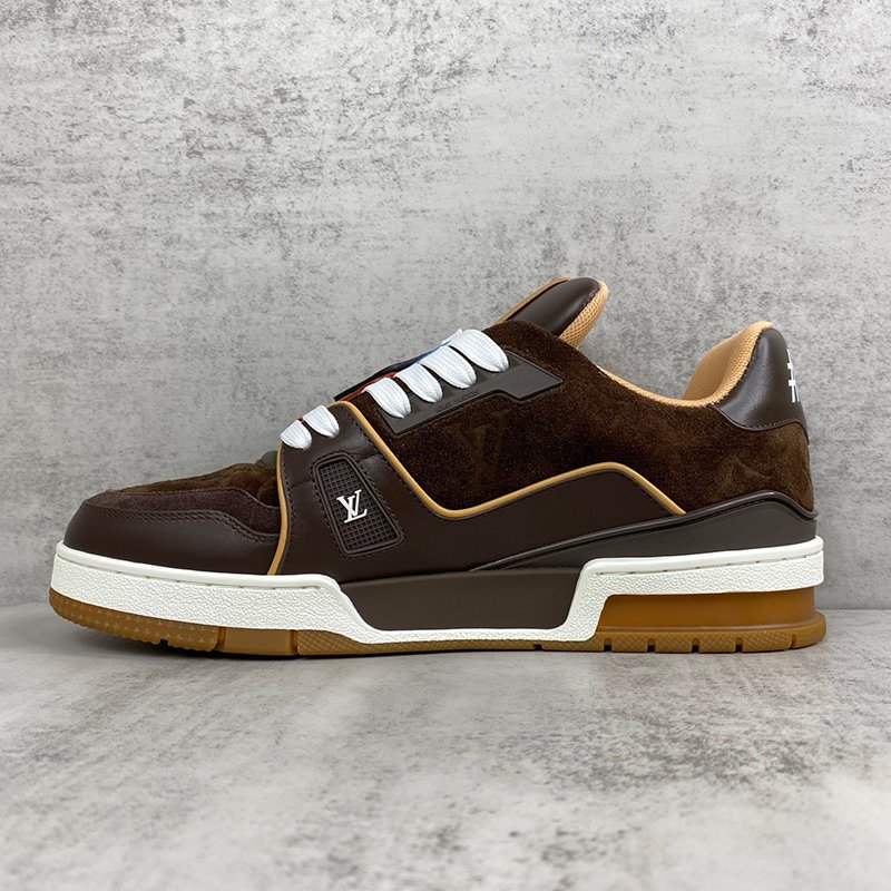 حذاء رياضي بني من طراز LV Trainer – عرض المنتج 7